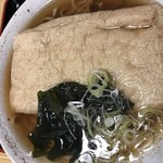 信州蕎麦 誉 - 温かいきつねそば@800円