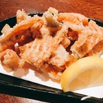 Sachinoya - カワハギの骨の唐揚げ