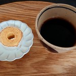 カルディコーヒーファーム - お菓子添えてみます