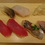 Sushi to Tempura Toro Ichi - マグロ、鯵、ホッキカイ、白身