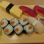 Sushi to Tempura Toro Ichi - ゴボウ巻き、マグロ、ホタテ、サバ、玉子