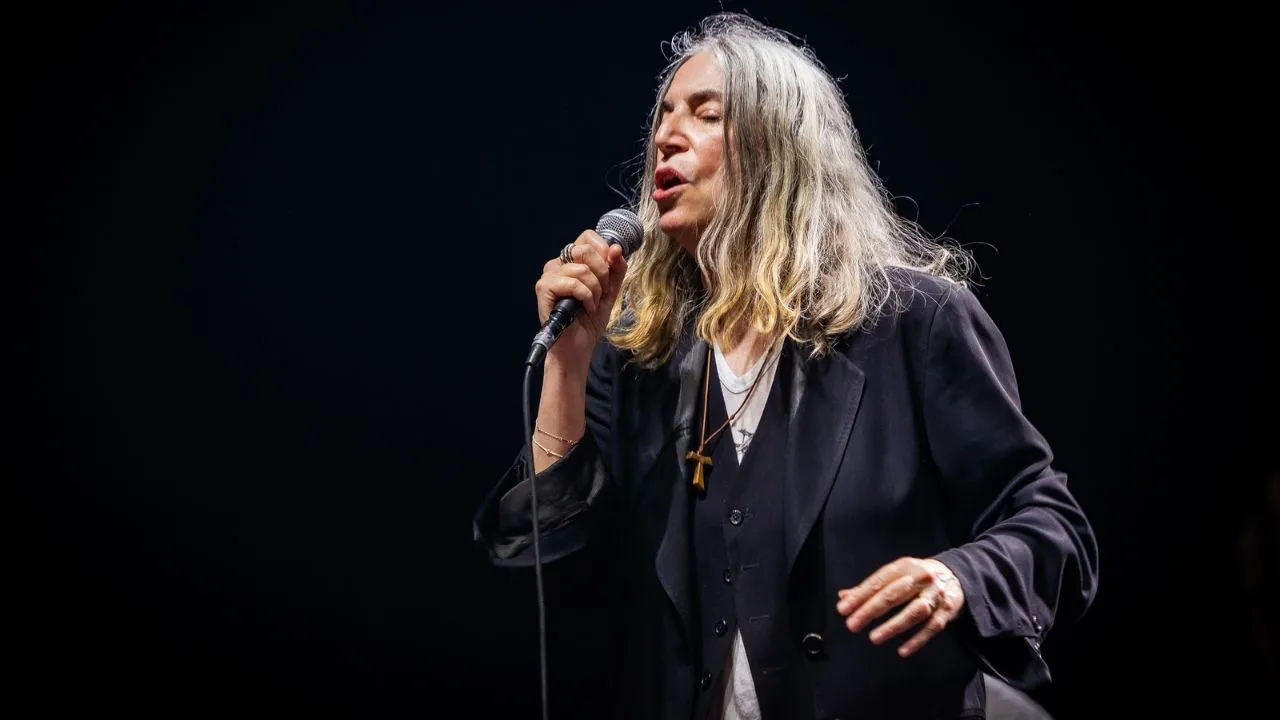 Dentro la Canzone - Because the Night, da Bruce Springsteen a Patti Smith: storia e significato del brano thumbnail