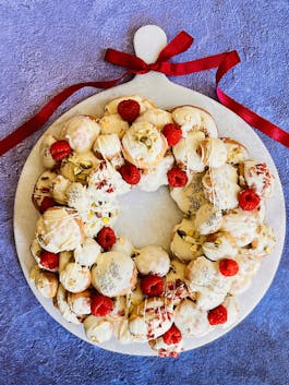 The Profiterole Wreath