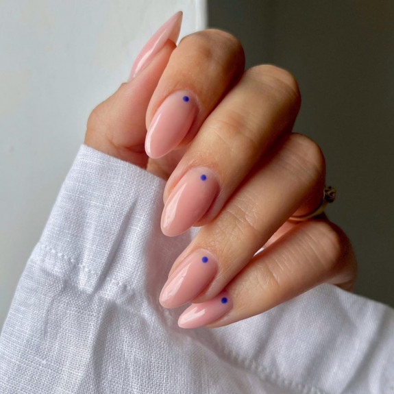 35 Cute and Simple Nail Designs 2022 — Blue Dot Simple Nails