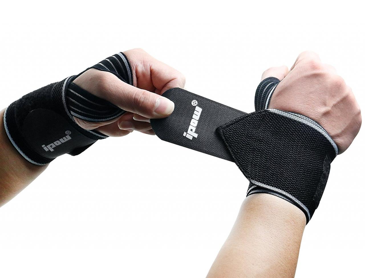 Workout wrist brace