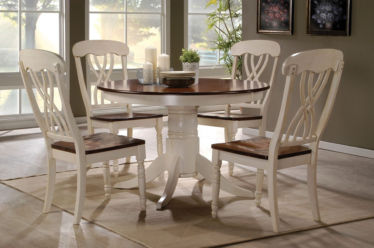 Small Round Kitchen Table Sets
 42 Lander Oak Buttermilk Round Kitchen Table Set