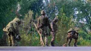 Encounter Breaks Out Between Security Forces and Terrorists in Kulgam, J&K