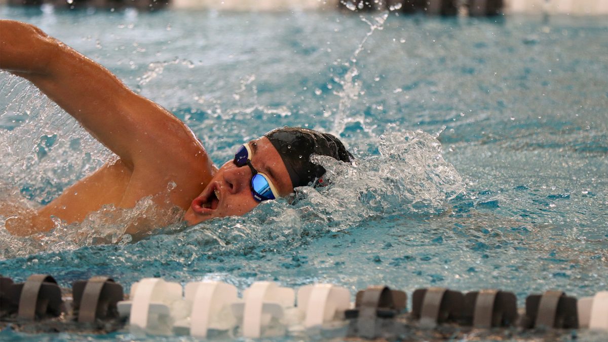 Hosted by Round Rock High School, the swim and dive team placed fifth out of the 14-team field that attended the MavWood Invitational.  
