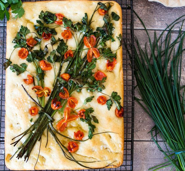 SPRING BOUQUET FOCACCIA