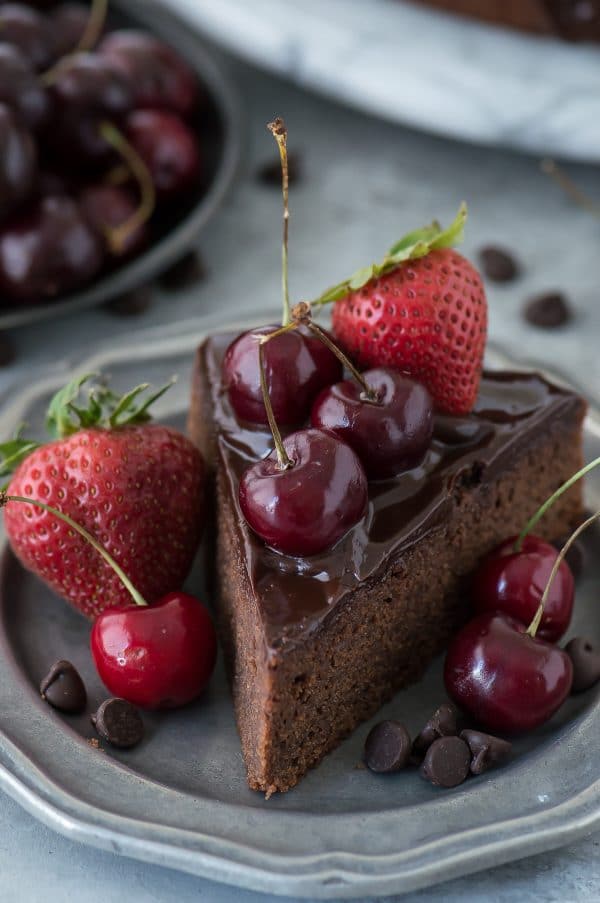 Classic chocolate mud cake recipe with chocolate ganache. Top with fresh berries during the summer. 