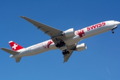 hb-jna-swiss-boeing-777-3deer