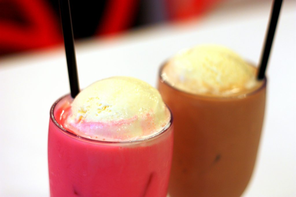 Bandung Float & Iced Milk Coffee Float