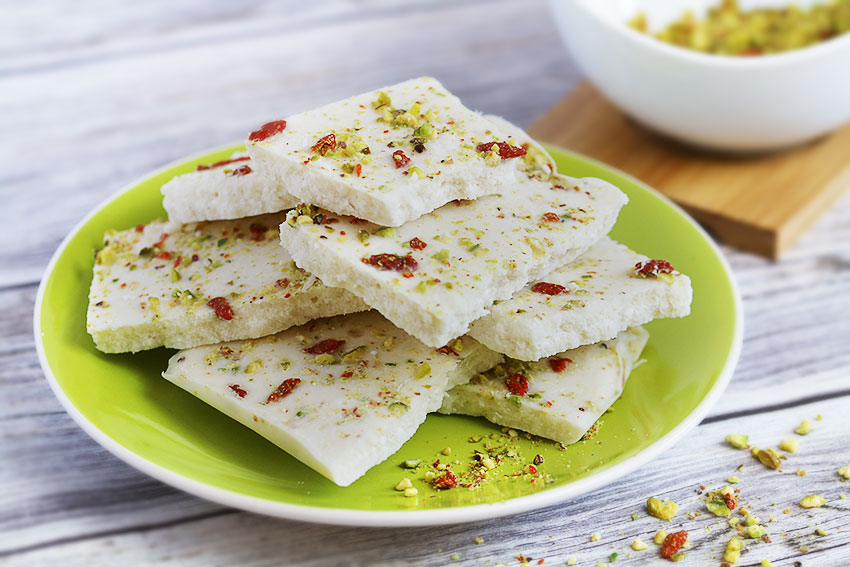 coconut bark with pistachios