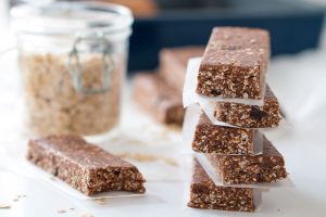 Peanut Butter Chocolate Protein Bars