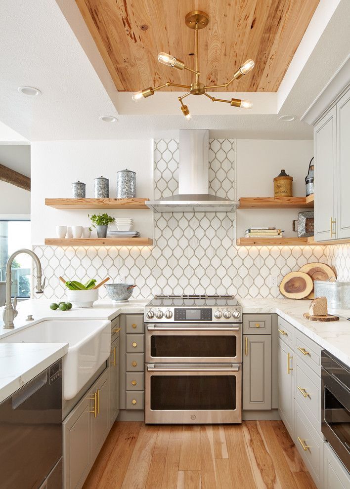 penny tiles kitchen backsplash, small kitchen with stove