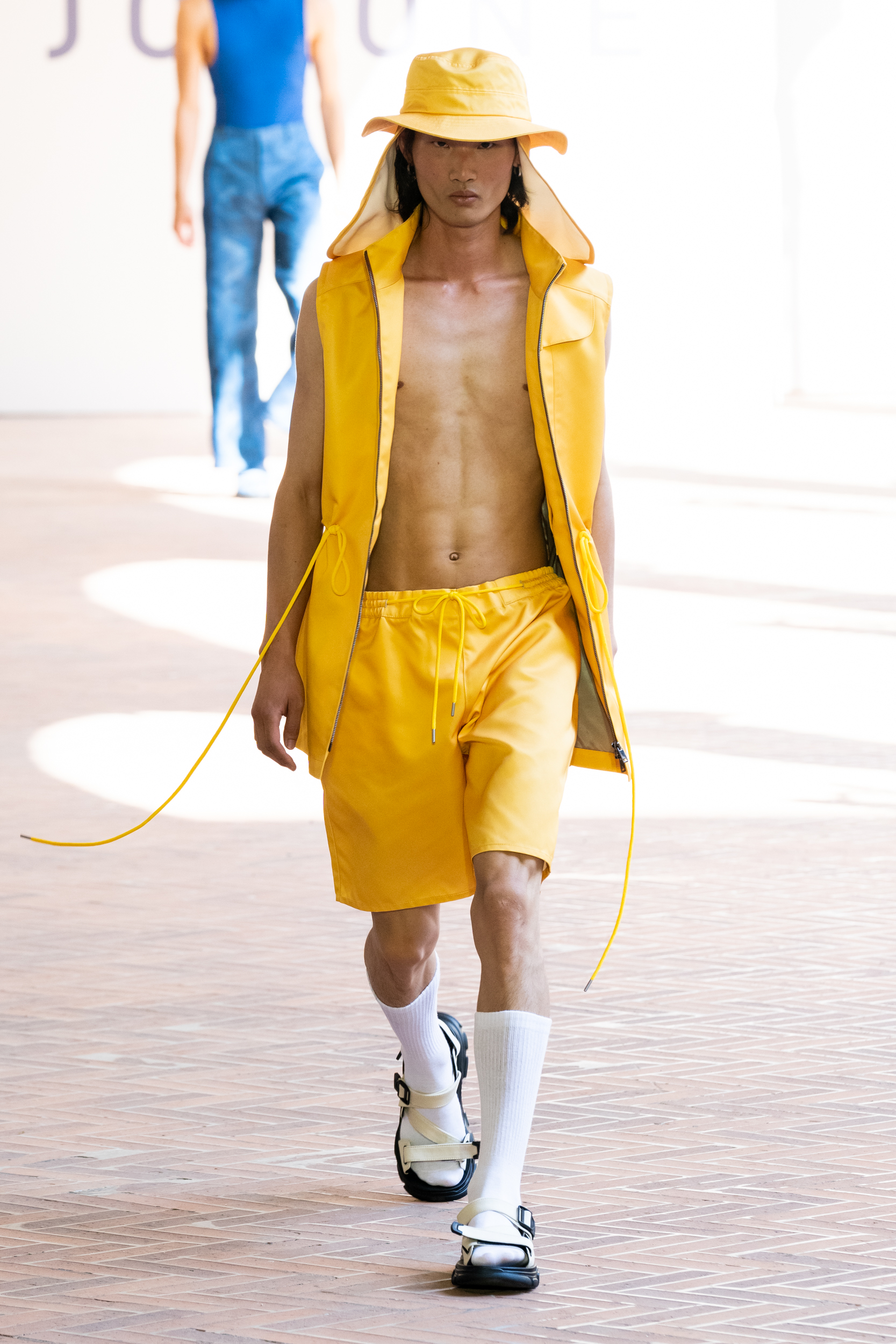 Joeone Spring 2023 Men's Fashion Show 