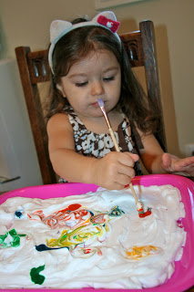 Shaving Cream Art makes for an EASY and FUN craft!