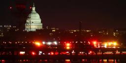 What we know after plane, Black Hawk collide near Reagan Airport