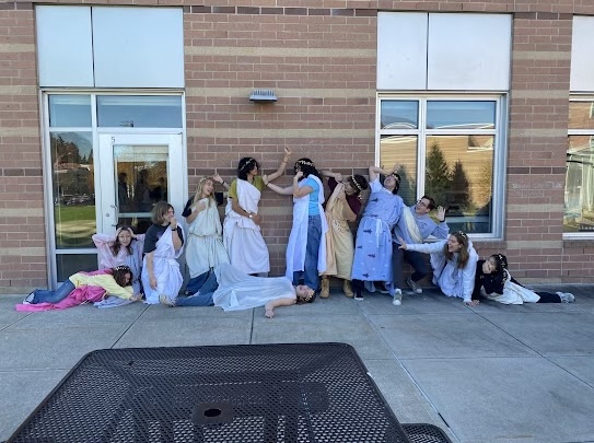 Students in AP History pose in their ancient Greek attire, Wednesday, Oct. 23.