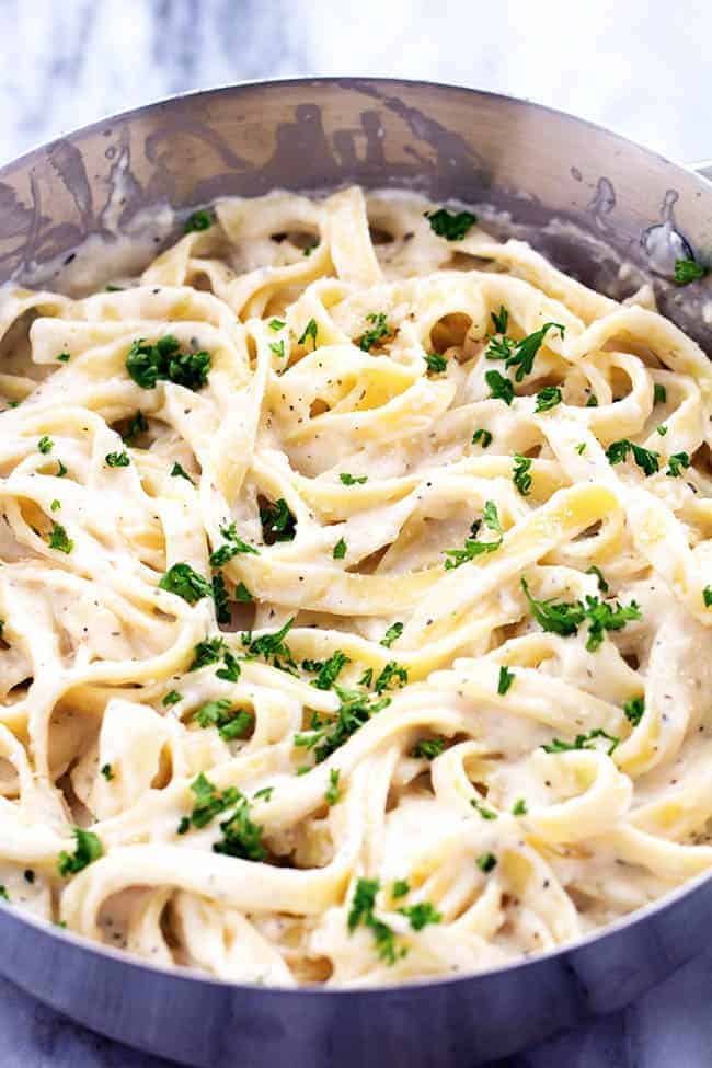 Skinny alfredo pasta in a pan.