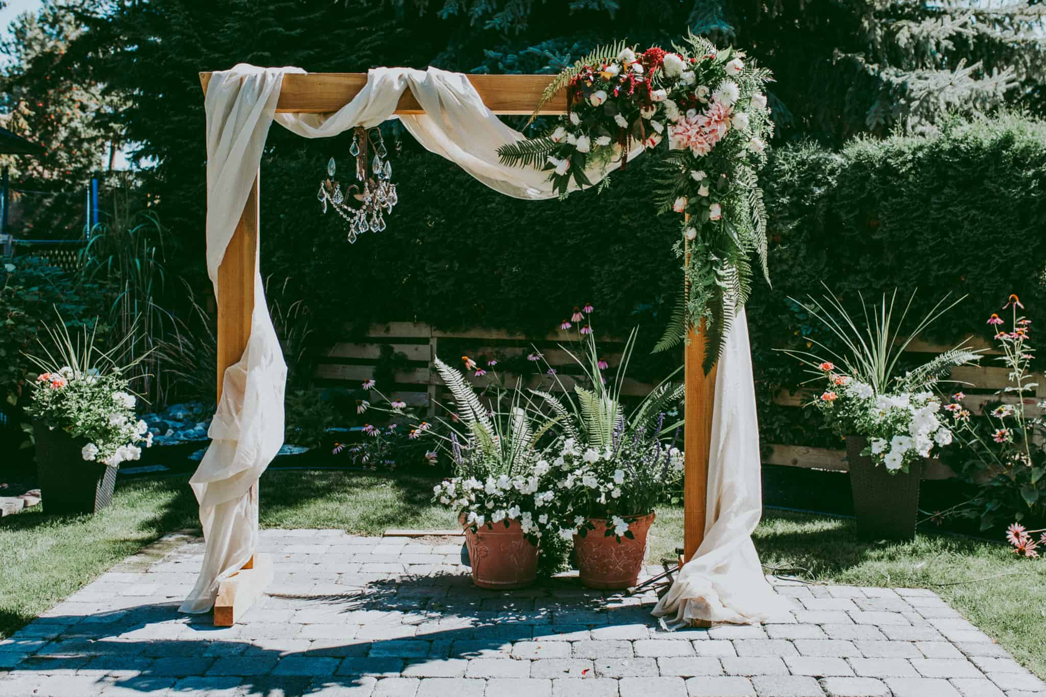 DIY Wedding Arch Wood
 15 DIY Wedding Arches To Highlight Your Ceremony With