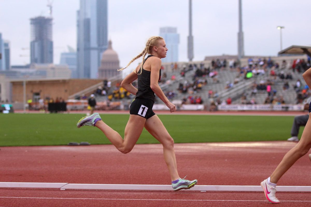 Senior Kailey Littlefield starts her 800 meter race. Littlefield placed second with a time of 2:08.19. 