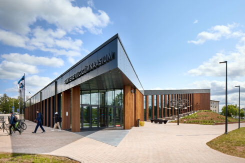 Thermory Benchmark thermo-pine cladding, Rakvere School, Salto Architects, Photograph Karl Kasepõld