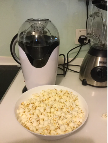 popcorn maker - dorm room ideas