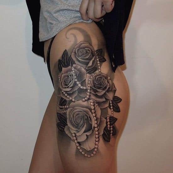 sexiest-thigh-tattoos-3