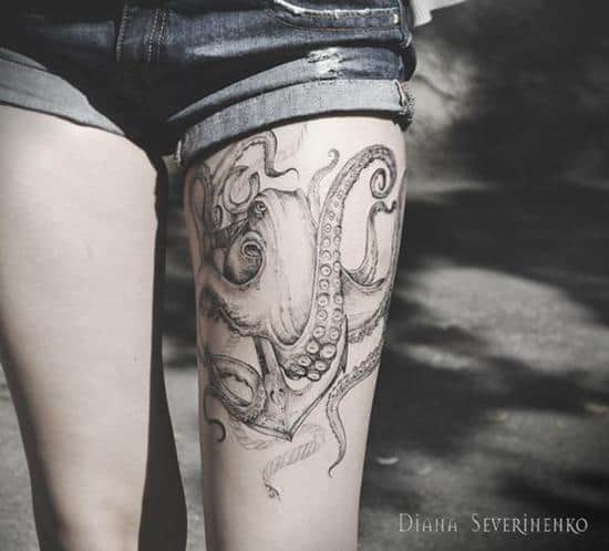 sexiest-thigh-tattoos-52