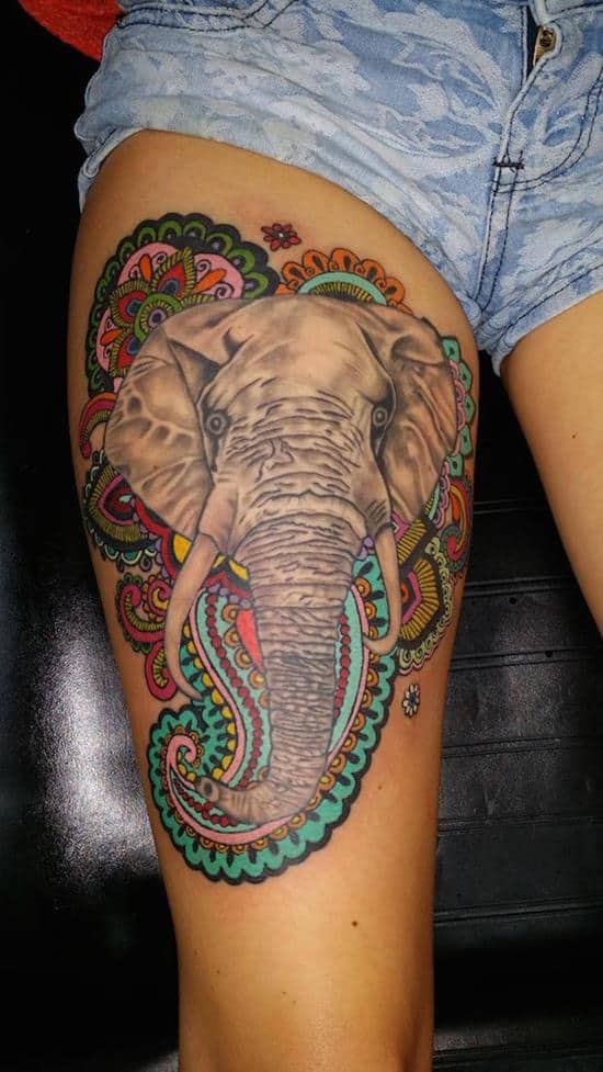 sexiest-thigh-tattoos-8