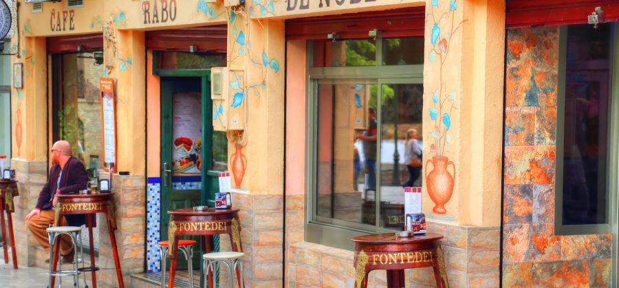 Exterior of a store front on the streets of Granada.