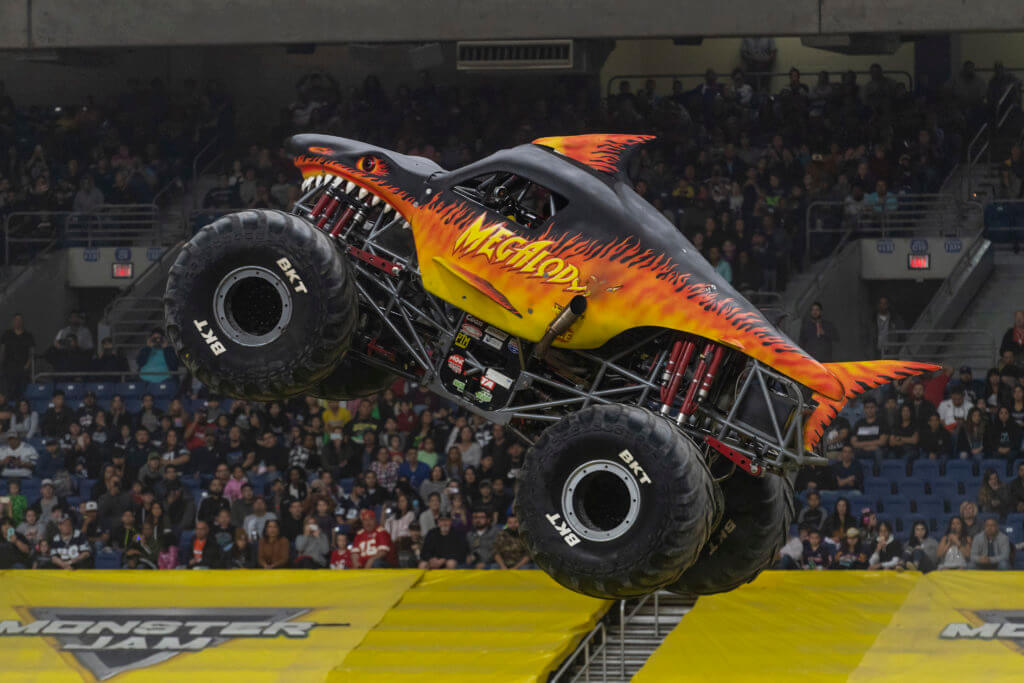 Megalodon Fire Monster Truck