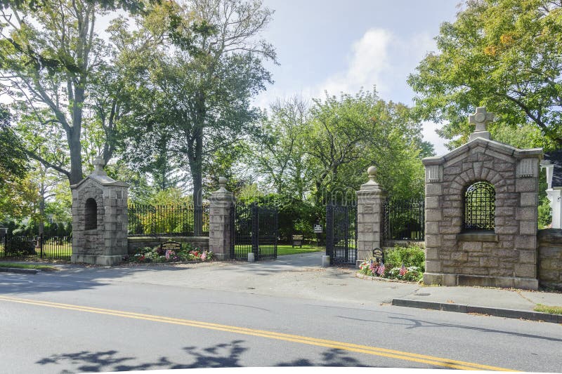 Riverside Cemetery, Asheville, Fall Editorial Photo - Image of north ...