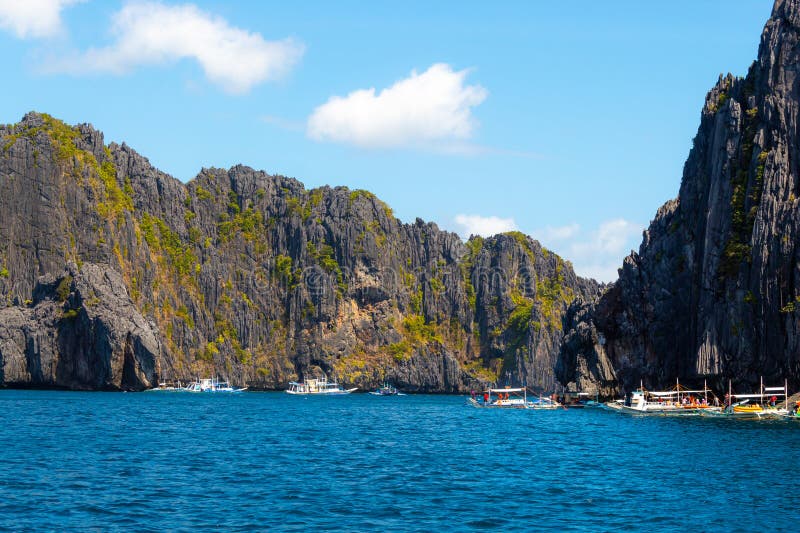 Tropical Island with Bangca Traditional Philippines Boat, El Nido ...