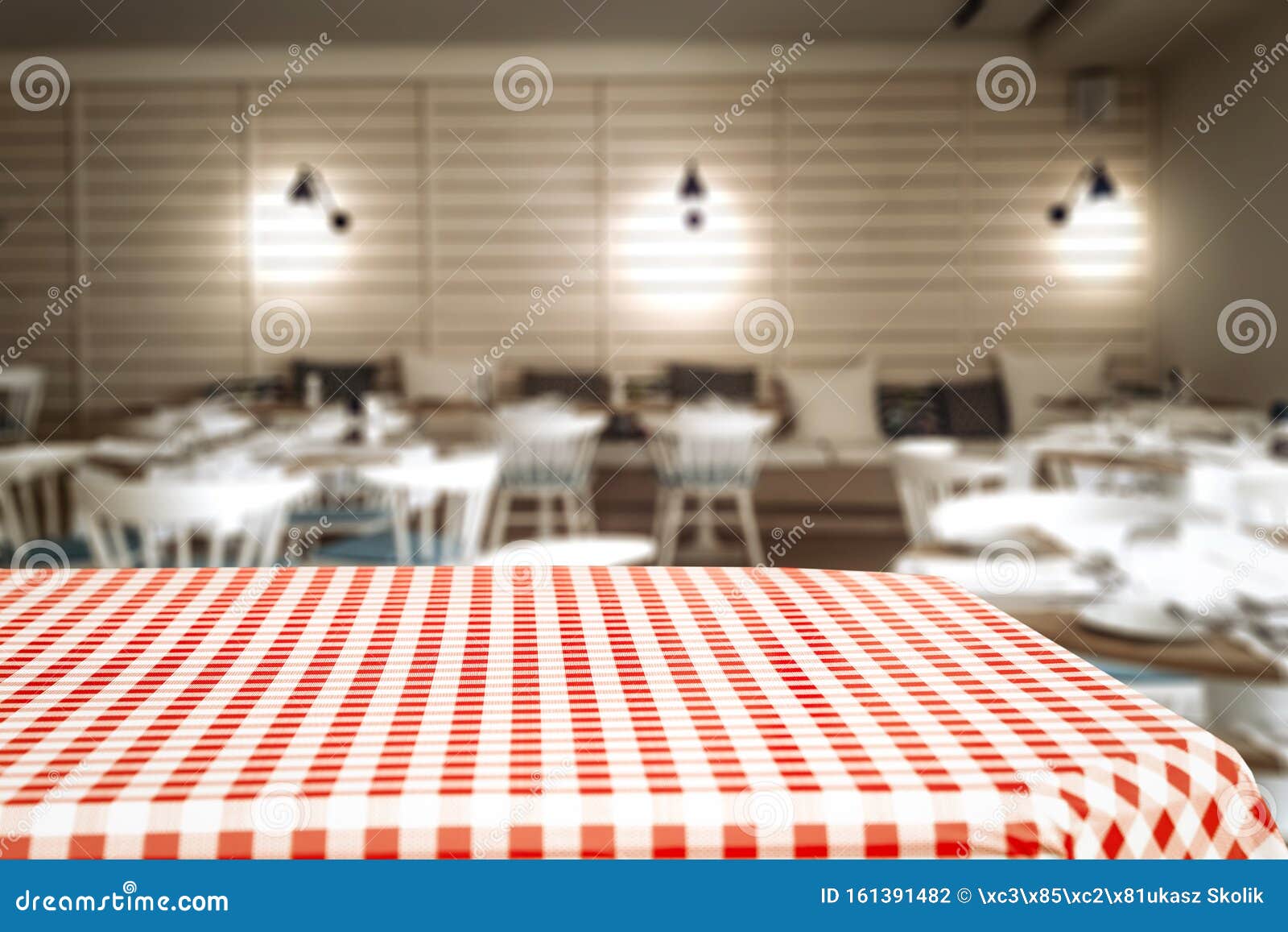 Fondo De Mesa Y Vistas Al Interior Del Restaurante Espacio Vacío Para Su  Decoración Y Un Producto Publicitario Foto de archivo - Imagen de cena,  productos: 161391482