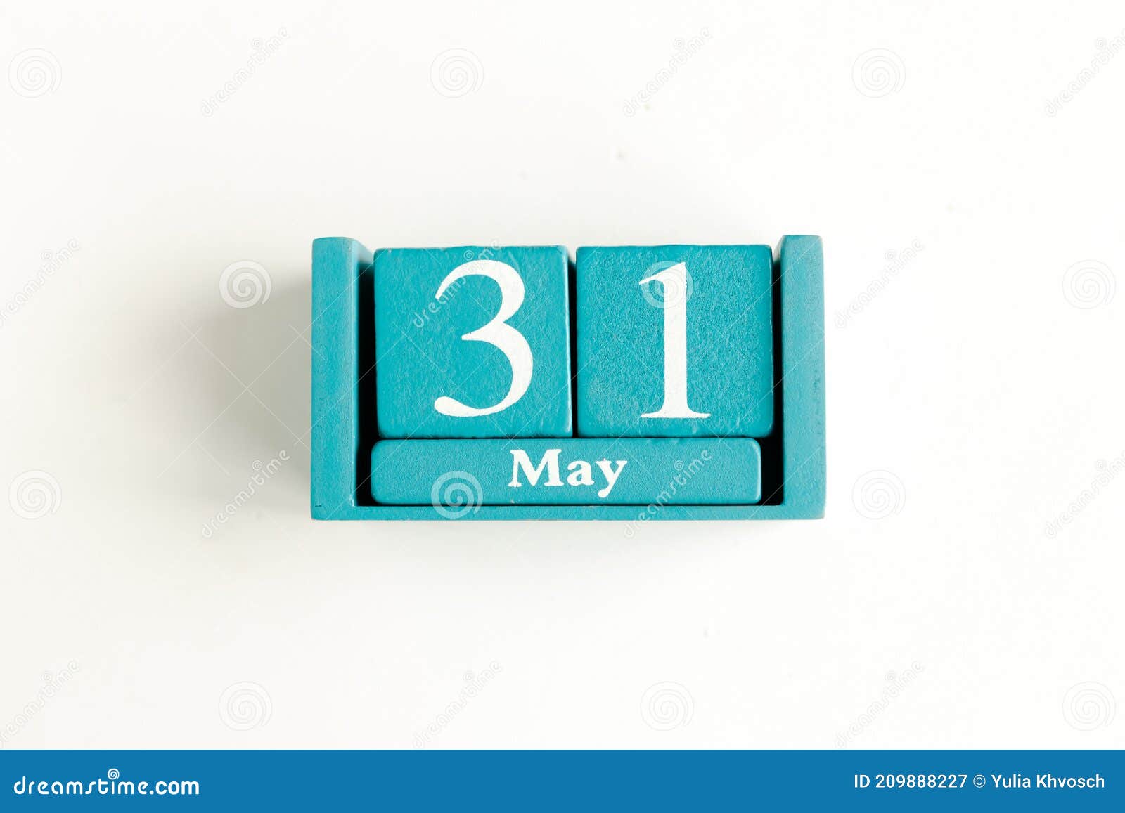 May 31. Blue Cube Calendar with Month Date Stock Image Image of