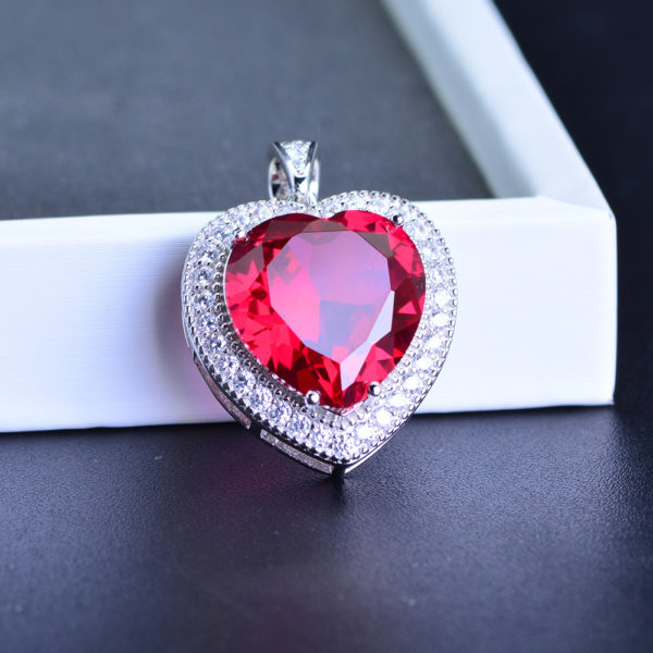 ruby heart pendant necklace