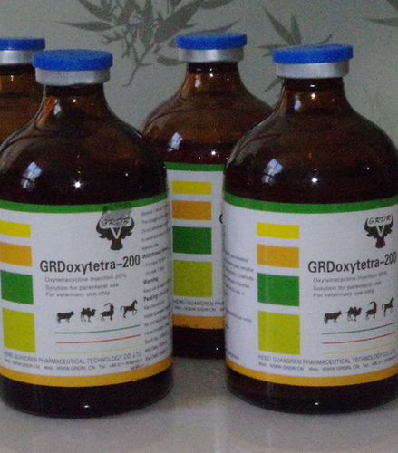 Oxytetracycline Injection Ingredients: Solution Compound