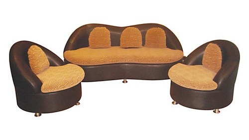 Gol Chandu Sofa