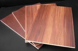 Red Laminated Plywood