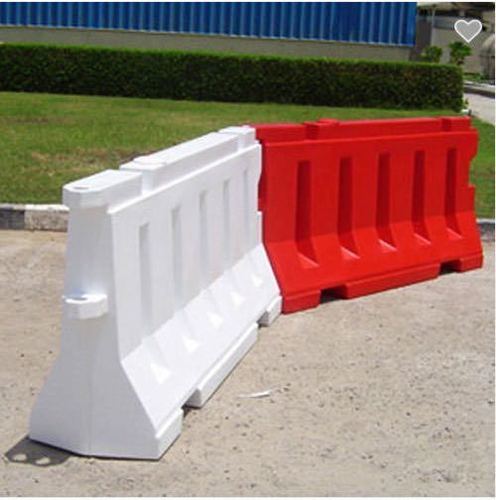 Light In Weight Plastic Road Safety Barrier