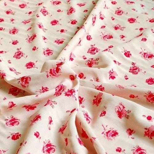 Lightweight Smooth Finish Tear Resistance Strong Durable Floral Printed Cotton Fabric  Density: 60X60 Gram Per Cubic Meter (G/M3)