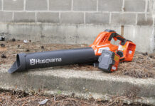 Husqvarna Blower Leaf Blaster with 40V MAX Series Battery removed