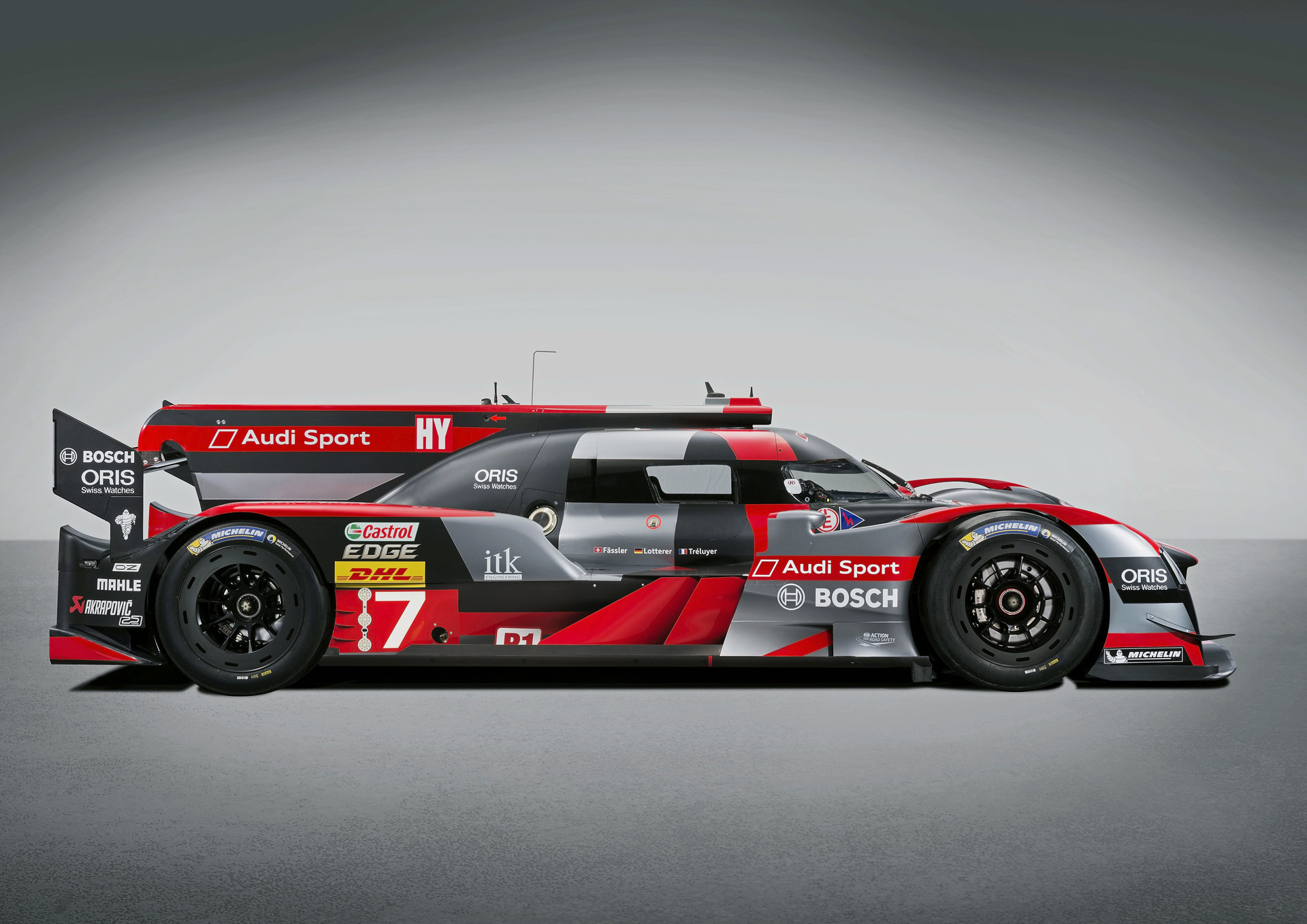 Audi R18