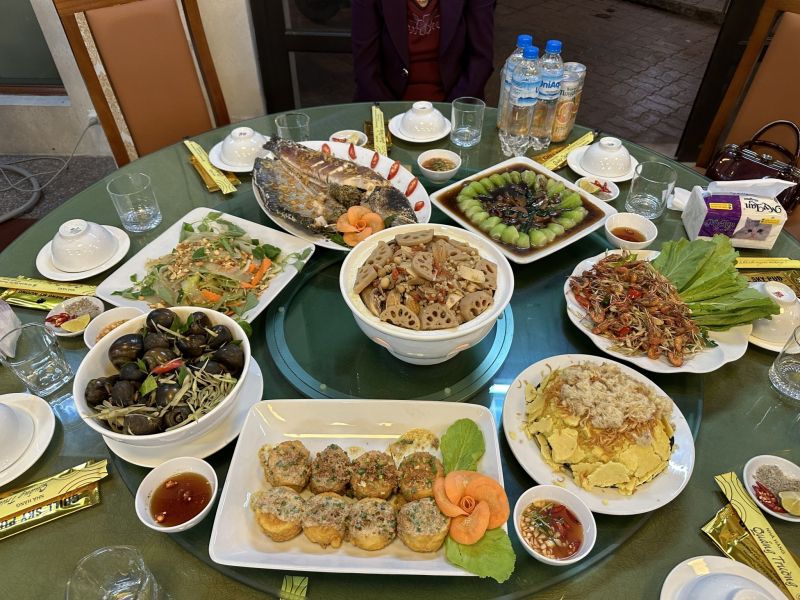 Nhà Hàng Mỵ Nương