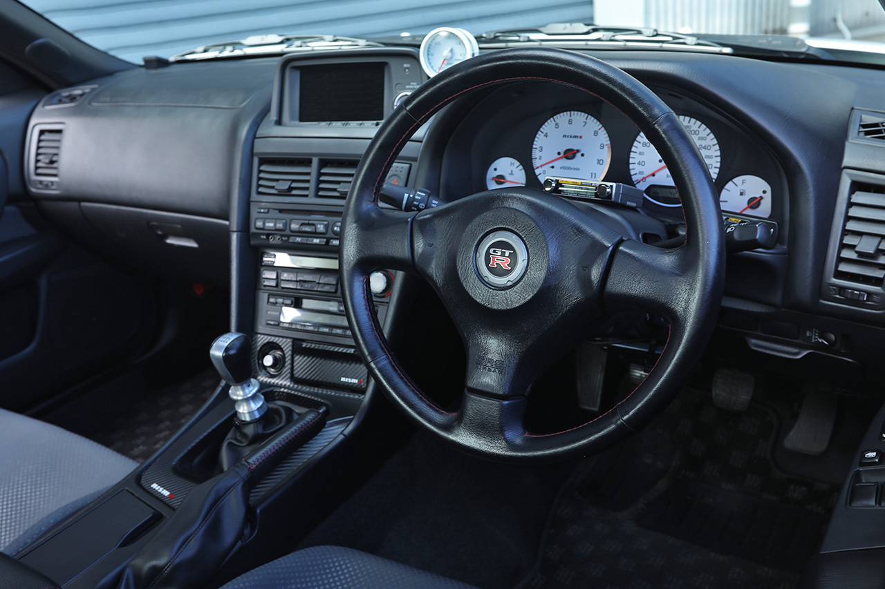 Total 45+ imagen 1999 nissan skyline gtr r34 interior ...