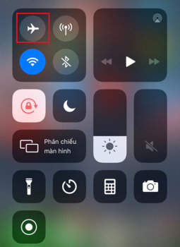 kích hoạt chế độ máy bay trên iphone