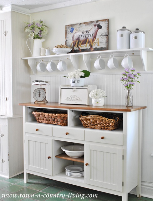 Farmhouse Kitchen Sideboard