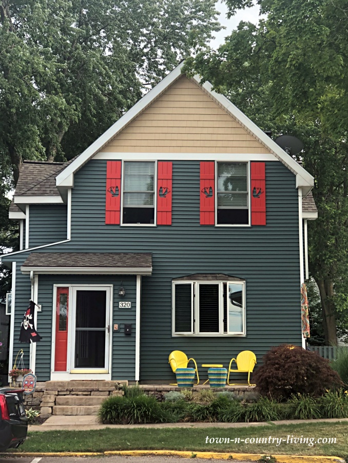 Colorful Historic Home in South Haven